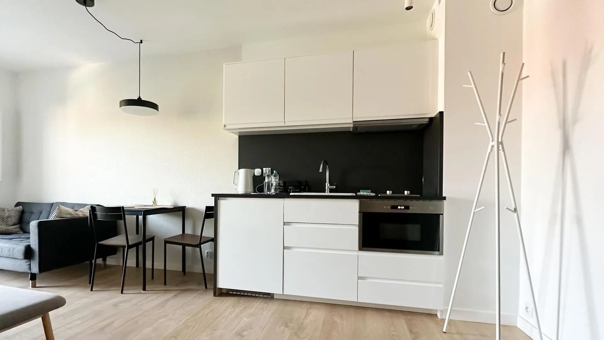 كراكوفيا Aparthotel Weissa 7 بولندا